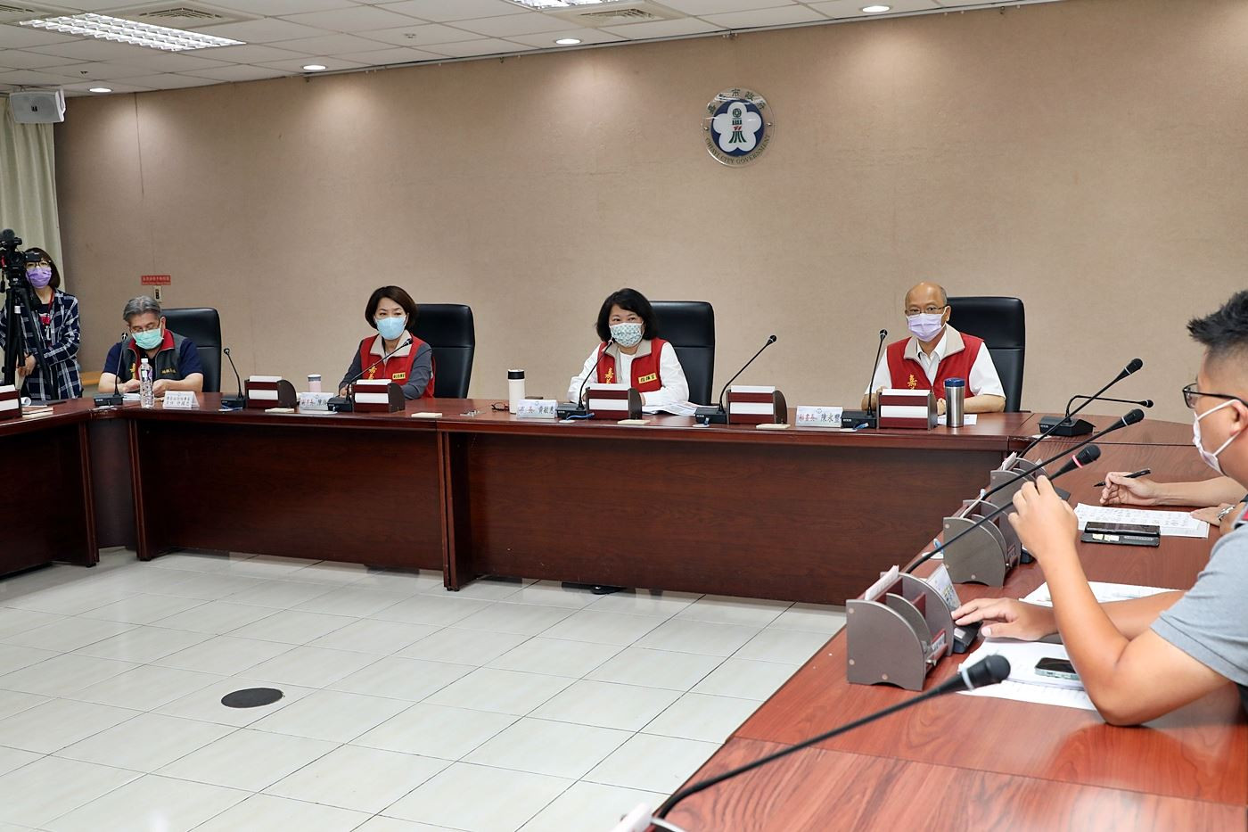 1100511 疫情應變中心第10次會議 _5_.JPG