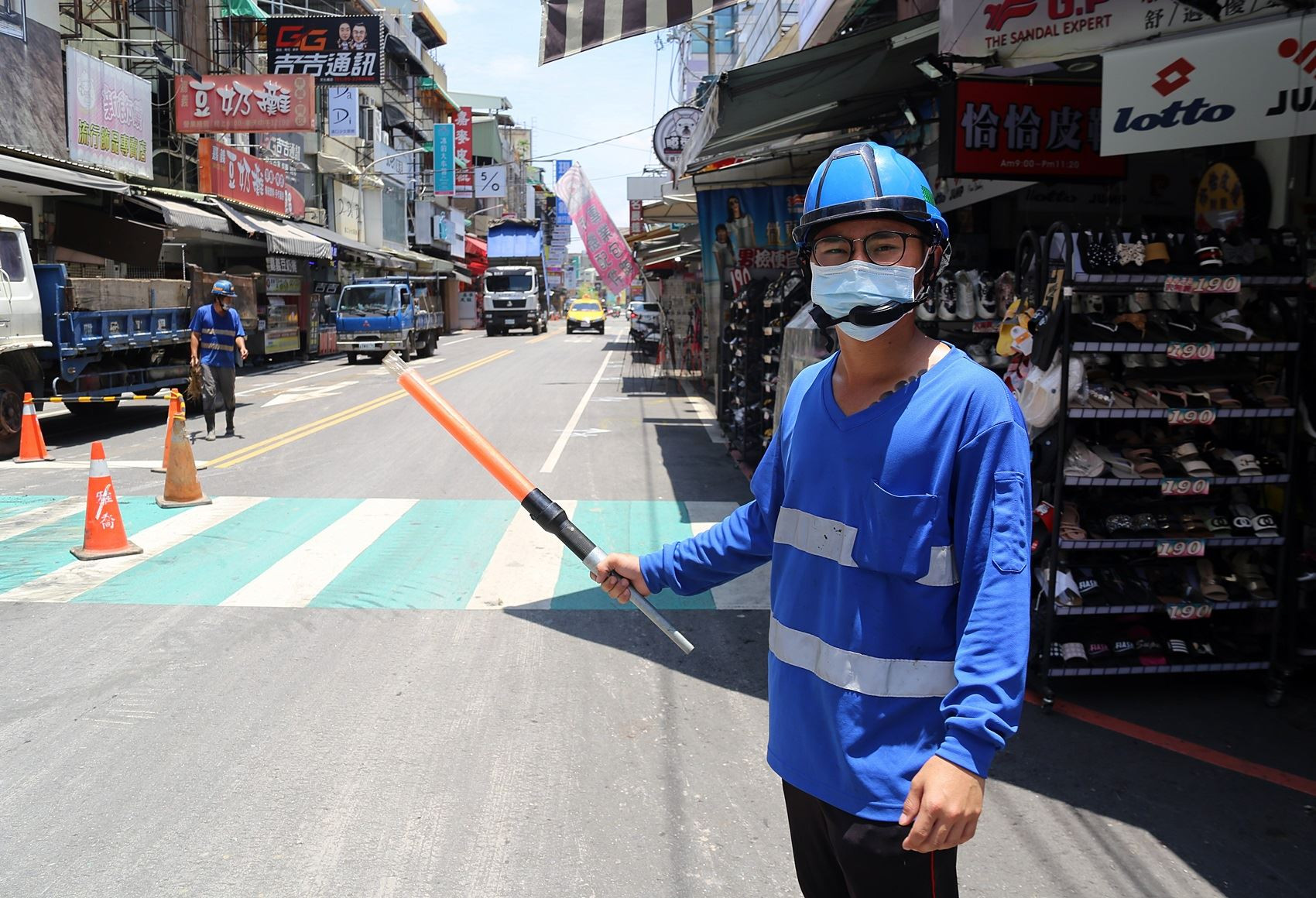 0_現場也會有人員進行交通疏導.JPG