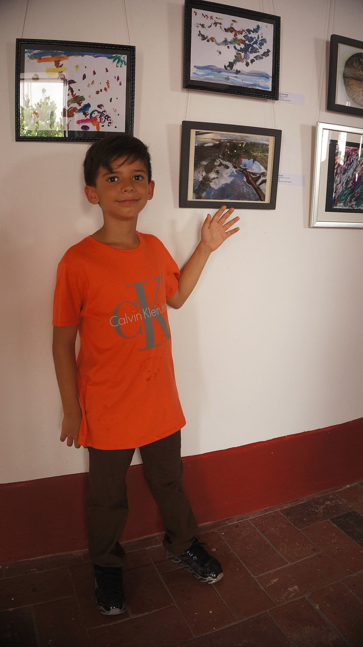 2 卡馬圭_攝影展男孩.jpg