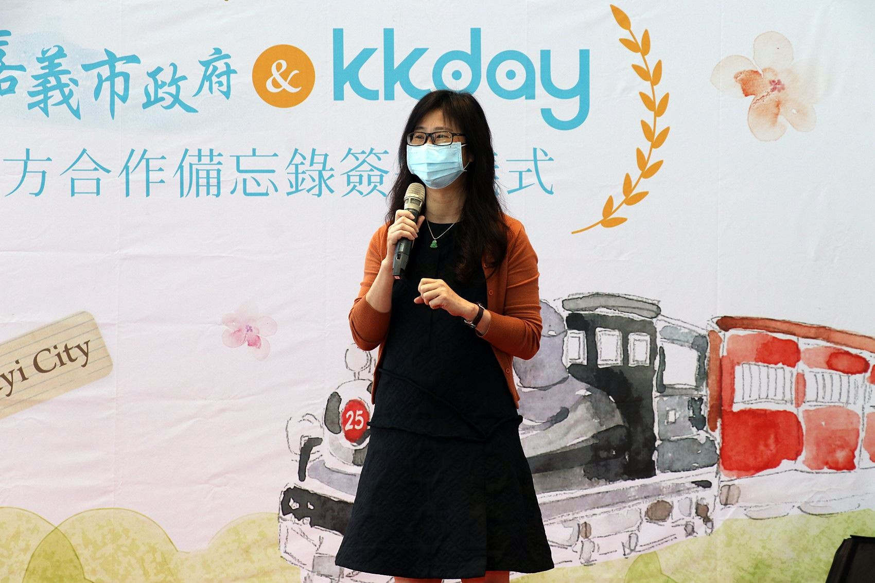 嘉義市旅館商業同業公會理事長李素珍